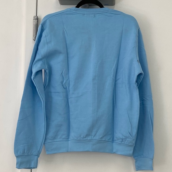 NWT Pretty Little Thing Ultimate Oversized Sweater Light Blue - Size M - Picture 5 of 5